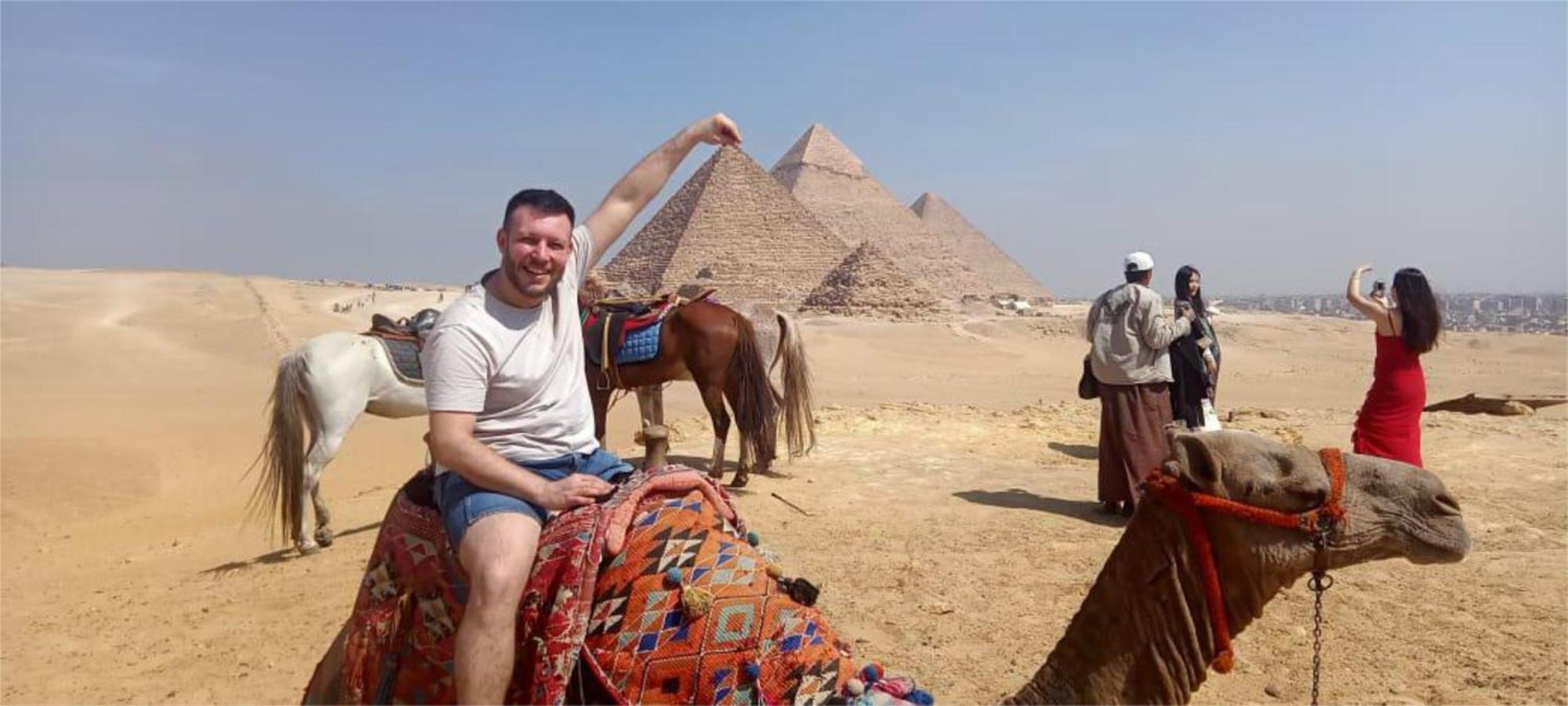 לינה וארוחת בוקר קהיר Pyramids Plateau View מראה חיצוני תמונה